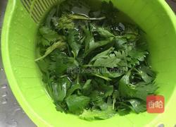 芹菜香干的做法图解2