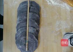 黑玫瑰(黑米面)的做法图解5