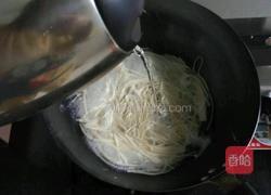 肉末卤水凉面的做法图解2
