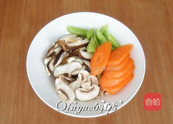 什菌蒸蛋的做法图解2