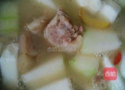 猪尾骨炖冬瓜汤的做法图解6
