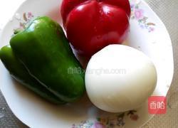 五彩炒馒头的做法图解1