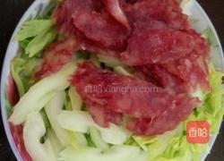 西芹炒腊肠的做法图解3