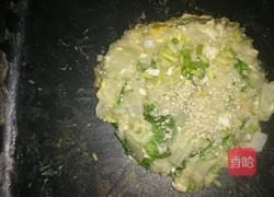 海鲜鸡蛋青菜炒饭的做法图解8