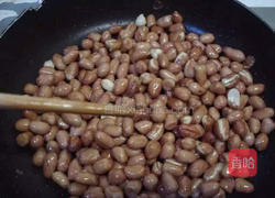 炸花生米的做法图解5