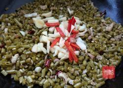 肉沫炒酸豆角的做法图解9