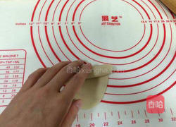 四色蛋黄酥的做法图解11