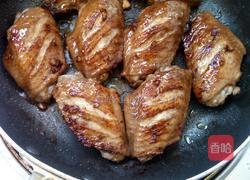 红酒烩鸡翅的做法图解5