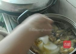 鸡汤炖萝卜的做法图解8