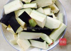 鱼香茄子 (渝味)的做法图解1
