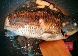 蟹味鲫鱼汤的做法图解6