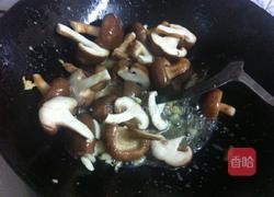 香菇肉片闷日本豆腐的做法图解8