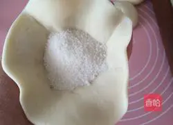 Sesame Fudge Cake Recipe Illustration 5