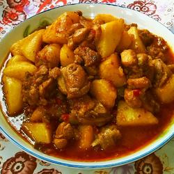 鸡腿烧土豆的做法[图]