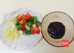 蚝油炒墨鱼的做法图解2