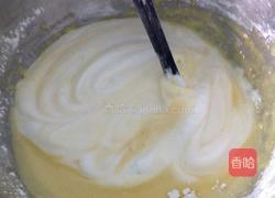 蔓越莓纸杯蛋糕的做法图解7