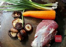 卷肉饼的做法图解1