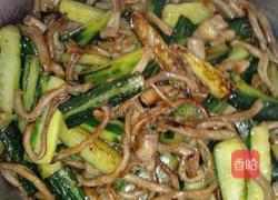 青瓜炒鹅肠的做法图解4