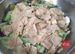五花肉白菜炖干豆腐的做法图解10