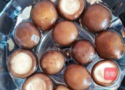 蚝油香菇vs灼小白菜的做法图解2