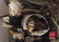 沙锅大闸蟹粥的做法图解3