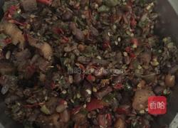五花肉辣椒酱的做法图解1