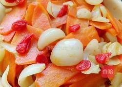 百合炒红萝卜的做法图解5