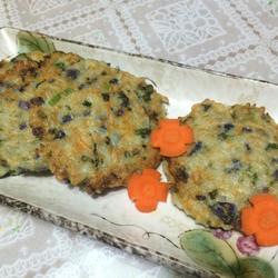 米饭蔬菜饼的做法[图]