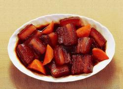香辣红烧肉炖土豆