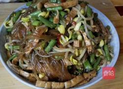 黄豆芽炖粉条的做法图解10