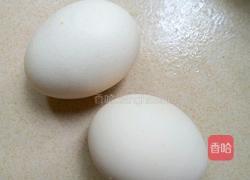 蒜苔炒鸡蛋瘦肉火龙果的做法图解1