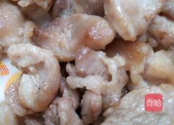 蒜苔炒鸡蛋瘦肉火龙果的做法图解5