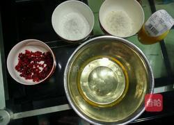 蔓越莓天使蛋糕的做法图解1