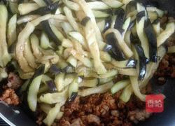 肉沫茄子煲的做法图解6