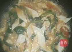 西红柿鸡蛋面片的做法图解5