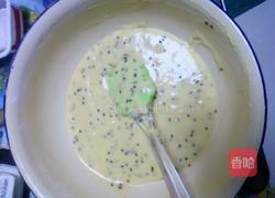 平底锅脆皮蛋卷的做法图解3