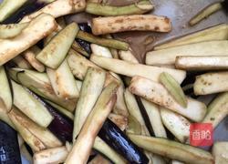 肉末茄条的做法图解2