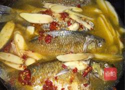 河里鲫鱼的做法图解5
