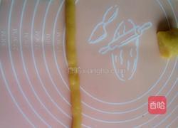 焦脆麻花的做法图解4