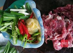 葱姜炒肉的做法图解2