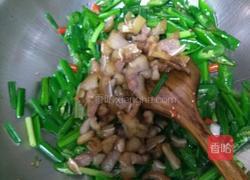 辣椒大蒜炒猪耳的做法图解4