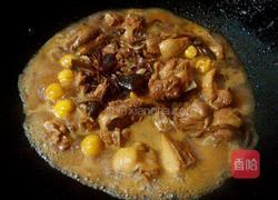 板栗茶树菇煲鸭的做法图解6