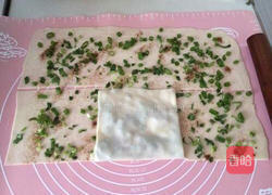 九层椒香葱花软饼的做法图解6