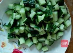 酱爆鸡丁的做法图解1