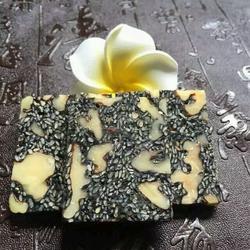 自制红枣枸杞阿胶糕的做法[图]