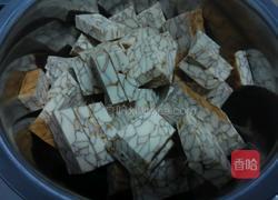 洋葱炒豆干的做法图解2