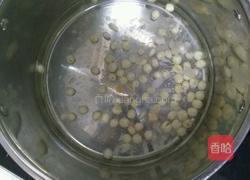 冰糖银耳红枣莲子汤的做法图解7