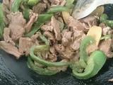 青椒炒牛肉