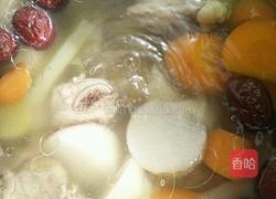 山药胡萝卜排骨汤的做法图解7