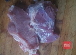 莲藕肉馅锅贴的做法图解1